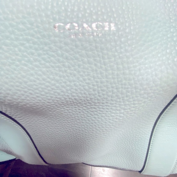 Baby blue Leather Coach handbag - Picture 3 of 6